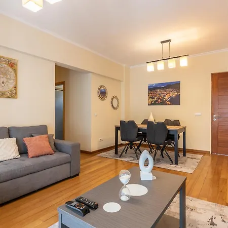 Cantinho Da Ribeira Apartment *