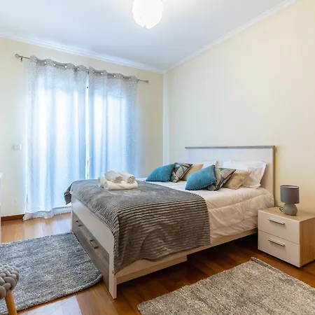 Cantinho Da Ribeira Apartment *