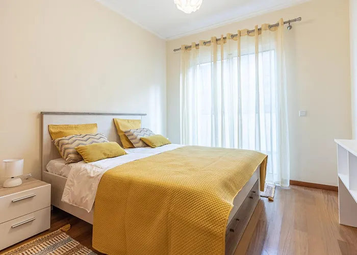 Cantinho Da Ribeira *